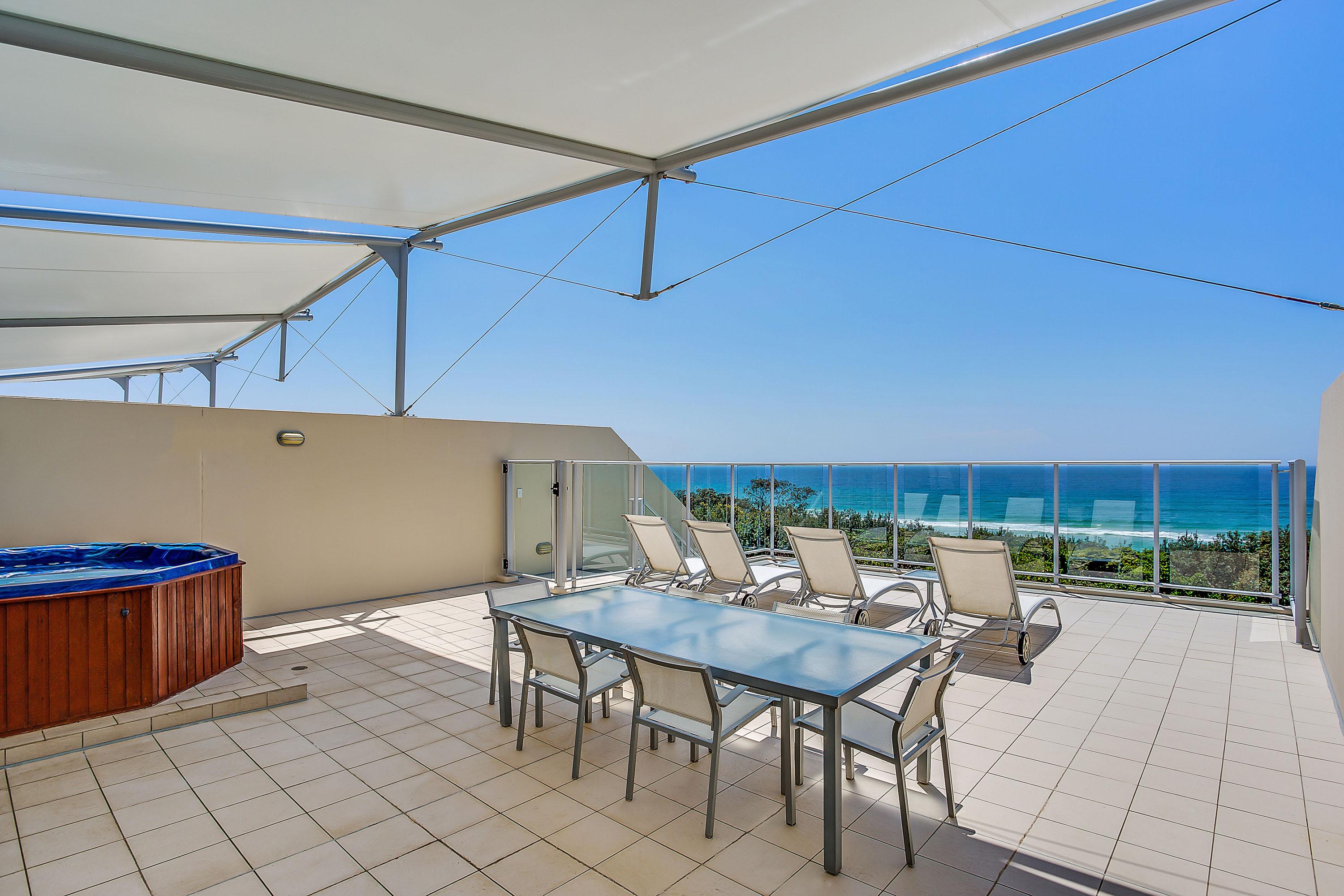 קינגסקליף Peppers Salt Resort & Spa מראה חיצוני תמונה Rooftop pool at the Mantra Crown Towers
